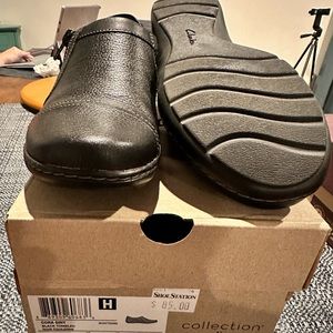 Clarks Cora Ginny Black Tumbled Size 8.5